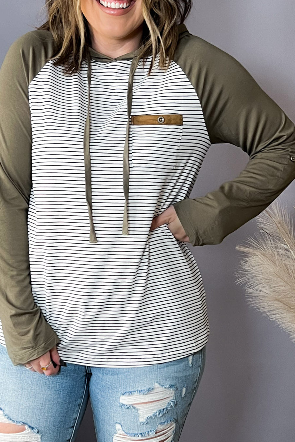 Green Striped Raglan Sleeve Buttoned Pocket Plus Size Hoodie