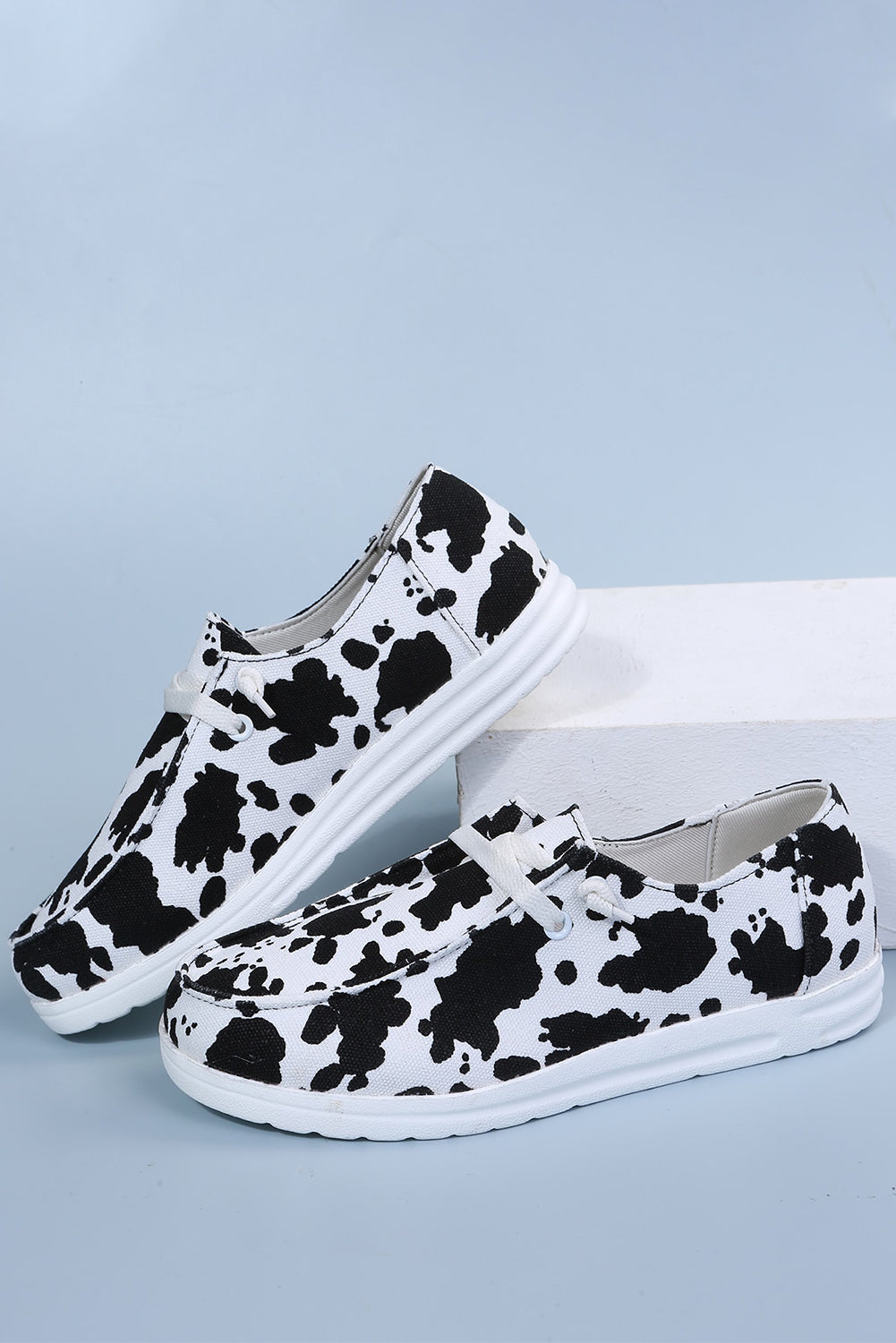 Moo- Sneakers