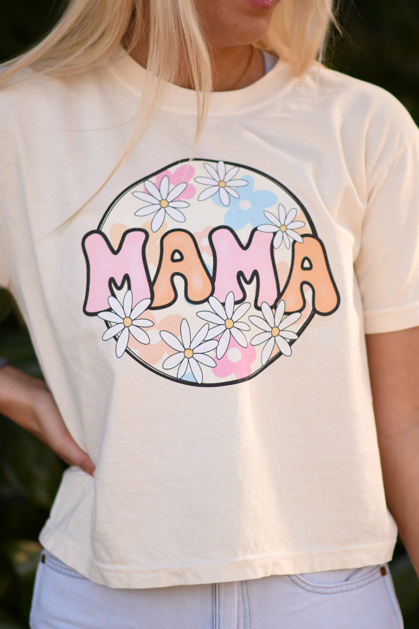 Mama Daisy CROP/TEE