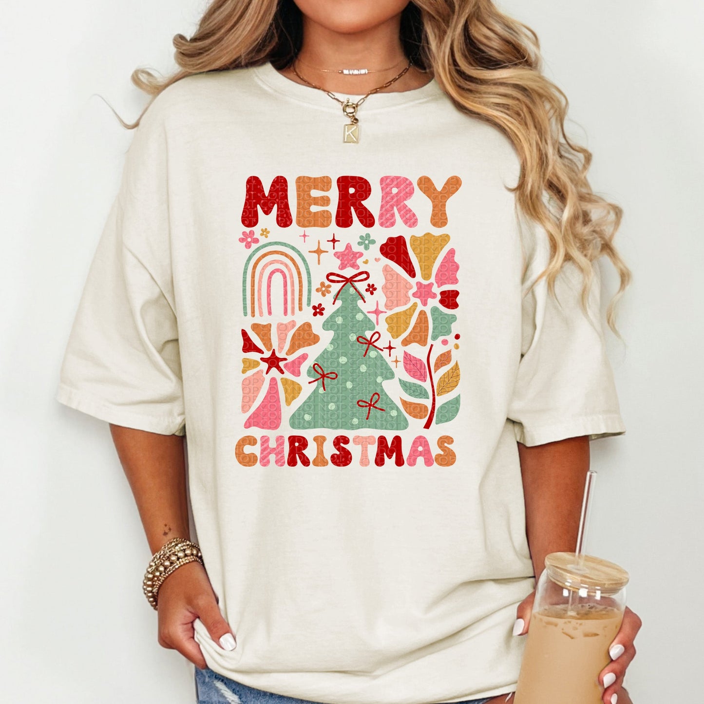 Merry Christmas Retro| Comfort Colors Tee or Gildan Crewneck Sweatshirt